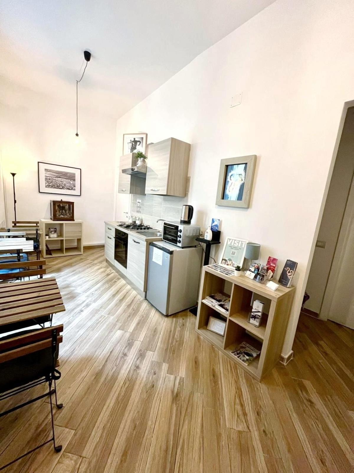 Guesthouse Marcanto - Duomo Napoli Eksteriør bilde